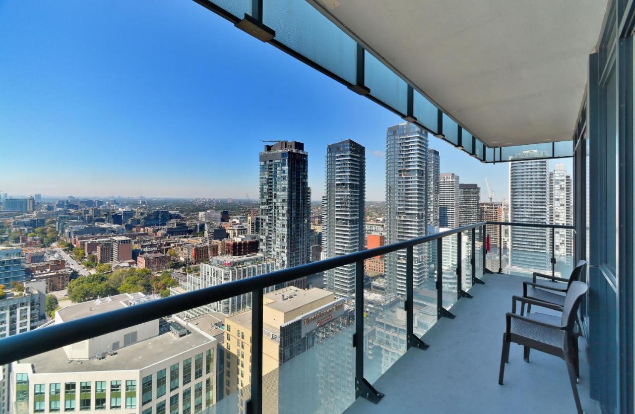 Delsuites - 300 Front Street - 30 Night Stays Toronto Exterior foto