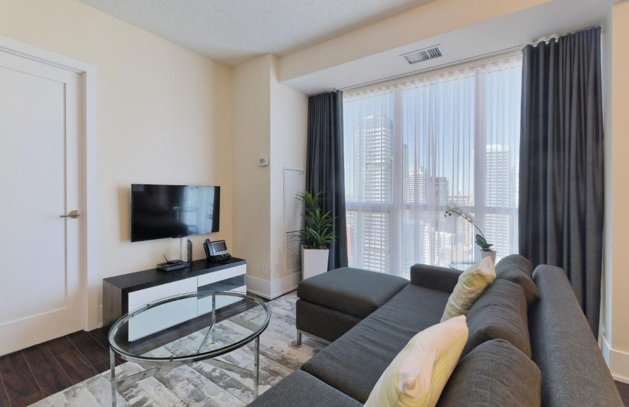 Delsuites - 300 Front Street - 30 Night Stays Toronto Exterior foto